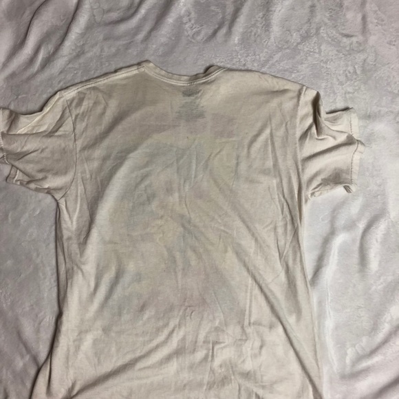 Sonic The Hedgehog T-Shirt - Picture 2 of 3